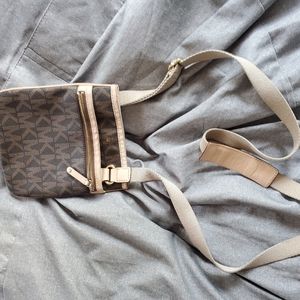 Michael Kors Crossbody